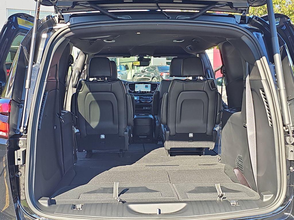 new 2026 Chrysler Pacifica car, priced at $43,180