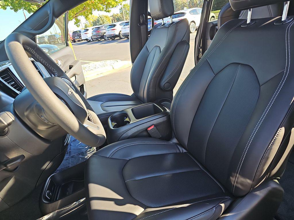 new 2026 Chrysler Pacifica car, priced at $43,180