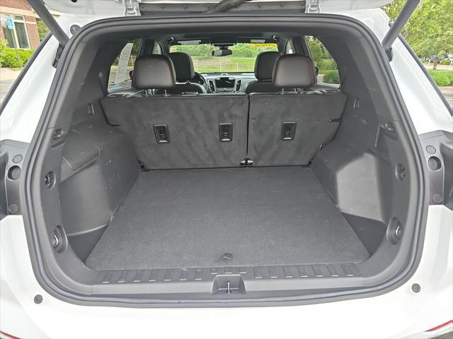 used 2022 Chevrolet Equinox car, priced at $25,000