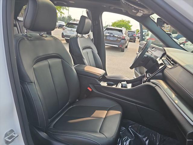 new 2025 Jeep Grand Cherokee car, priced at $44,867