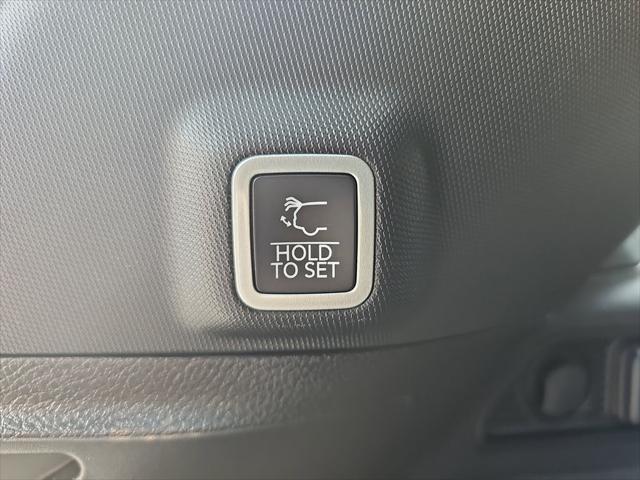 new 2025 Jeep Grand Cherokee car, priced at $44,867