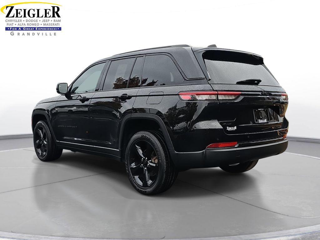 used 2023 Jeep Grand Cherokee car, priced at $32,500