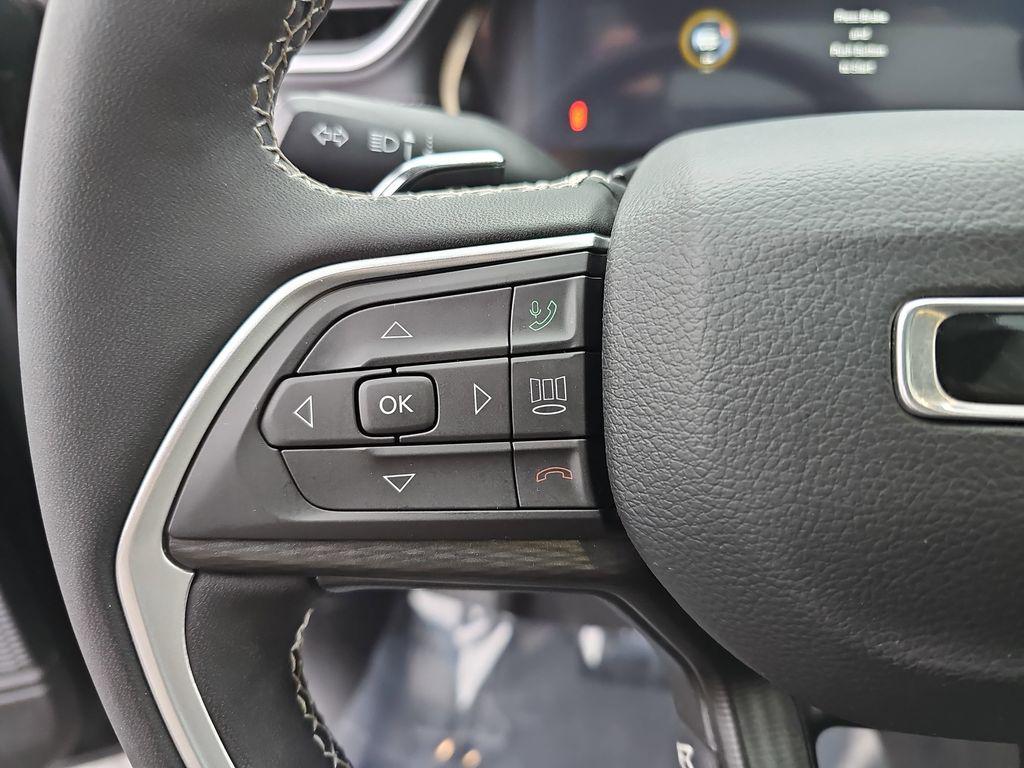 used 2023 Jeep Grand Cherokee car, priced at $32,500