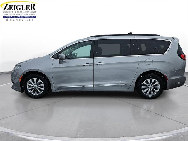 used 2017 Chrysler Pacifica car, priced at $12,400