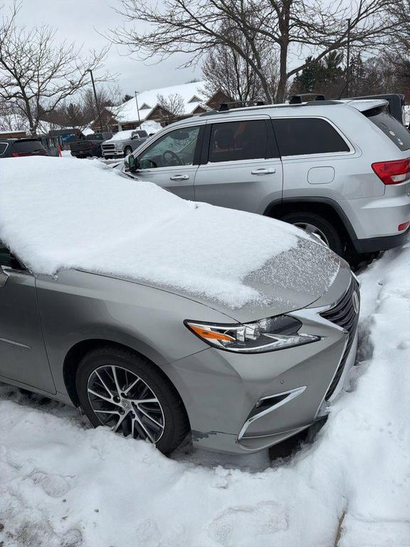 used 2016 Lexus ES 350 car, priced at $17,500