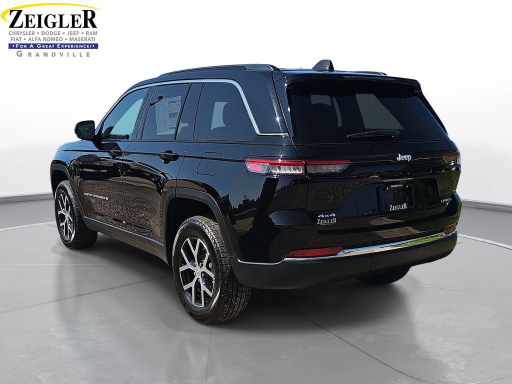 new 2025 Jeep Grand Cherokee car, priced at $47,590