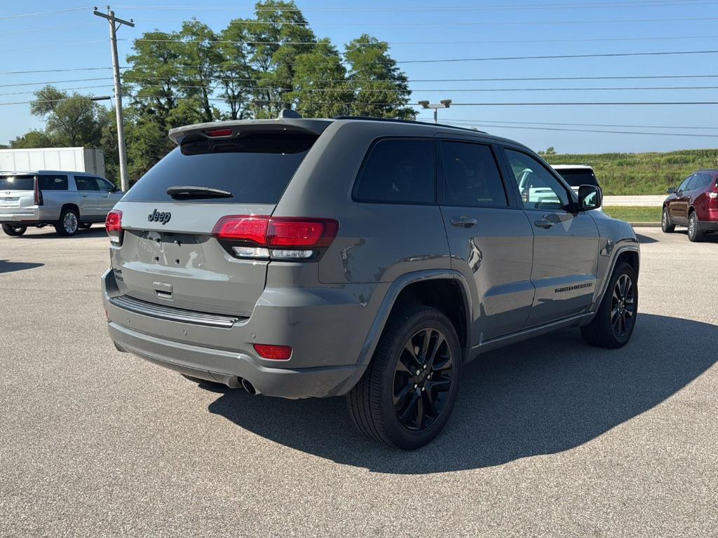 used 2022 Jeep Grand Cherokee WK car, priced at $29,895