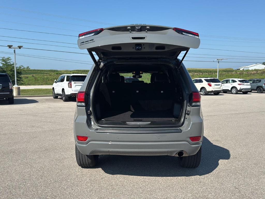 used 2022 Jeep Grand Cherokee WK car, priced at $29,895