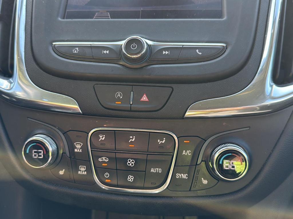 used 2023 Chevrolet Equinox car, priced at $25,000
