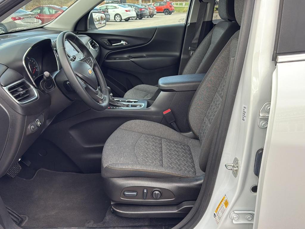 used 2023 Chevrolet Equinox car, priced at $23,495