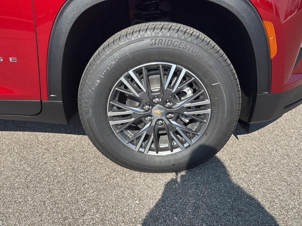 new 2026 Chevrolet Traverse car, priced at $47,880
