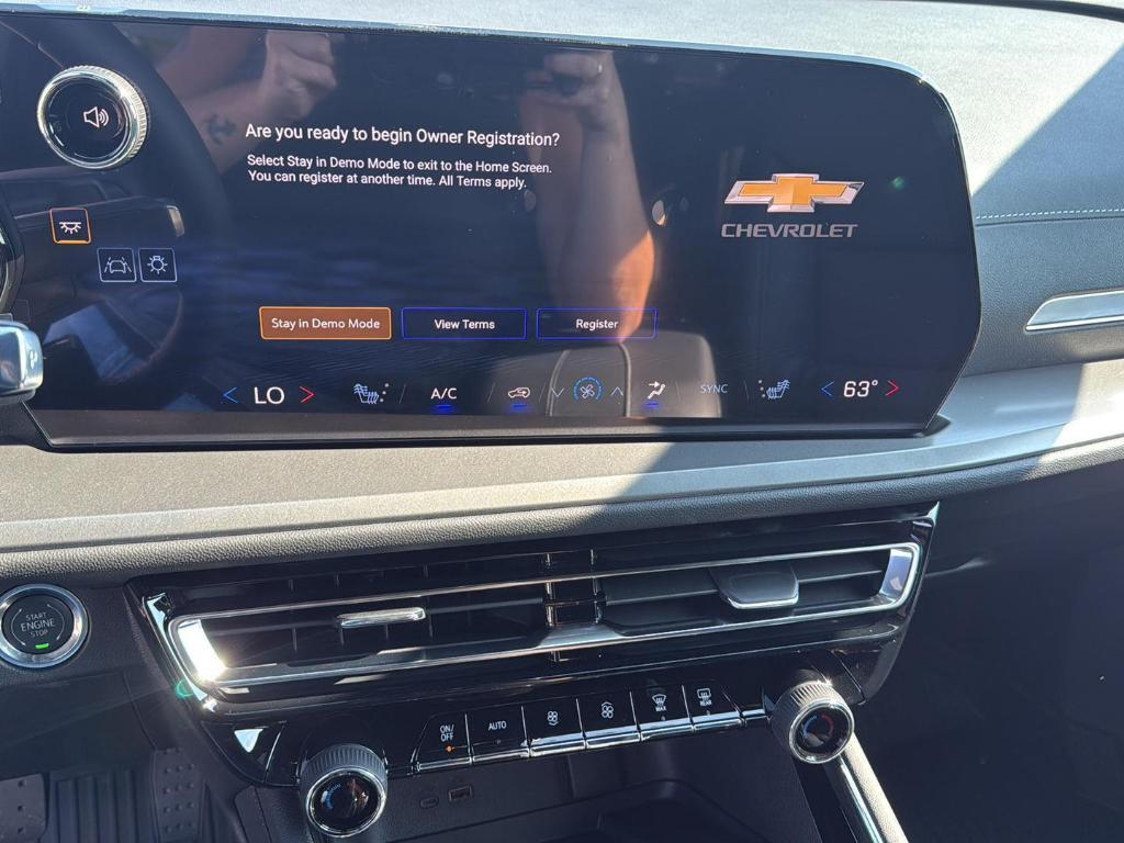 new 2026 Chevrolet Traverse car, priced at $47,880