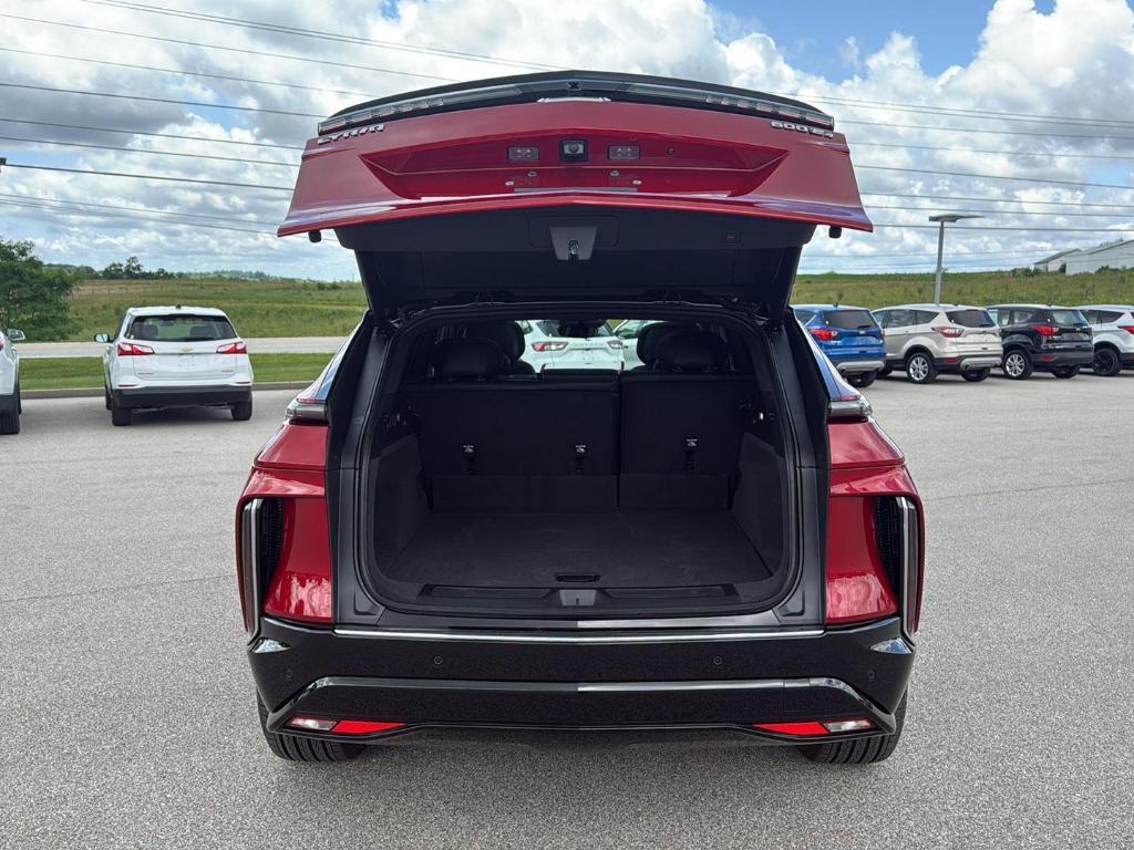 new 2025 Cadillac LYRIQ car, priced at $68,059