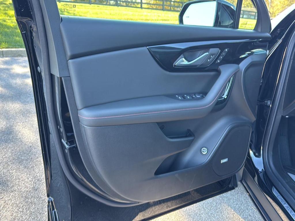 new 2025 Chevrolet Blazer car, priced at $52,434