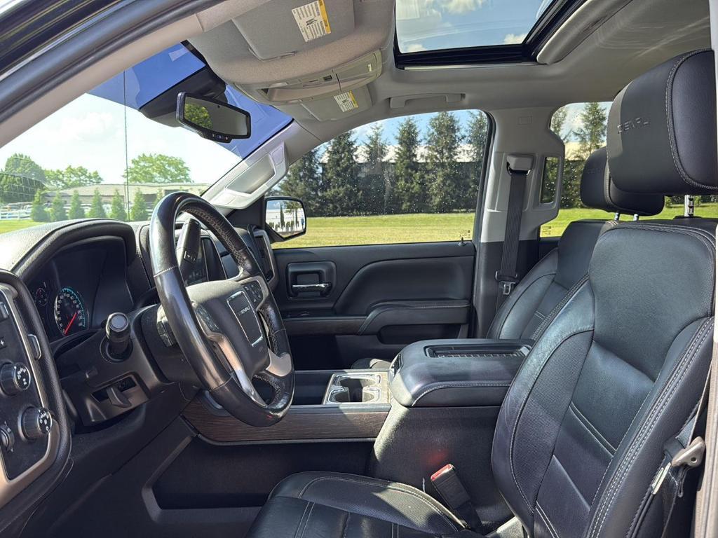 used 2018 GMC Sierra 1500 car, priced at $31,995