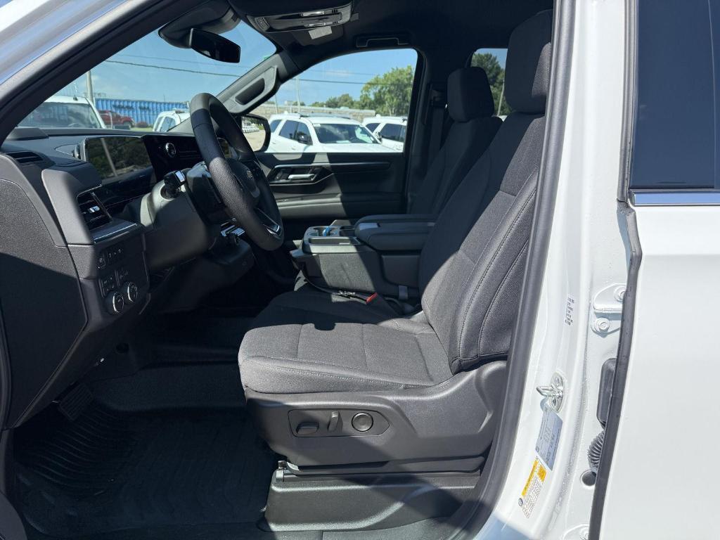 new 2025 Chevrolet Tahoe car, priced at $57,812
