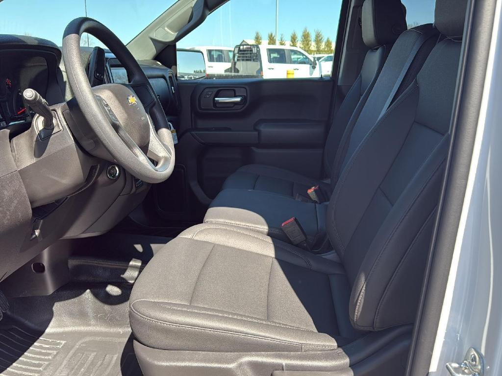 new 2025 Chevrolet Silverado 1500 car, priced at $46,345