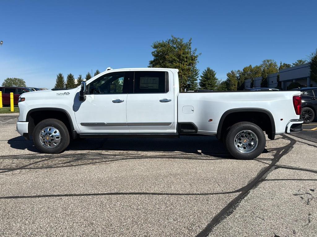 new 2026 Chevrolet Silverado 3500 car, priced at $94,280