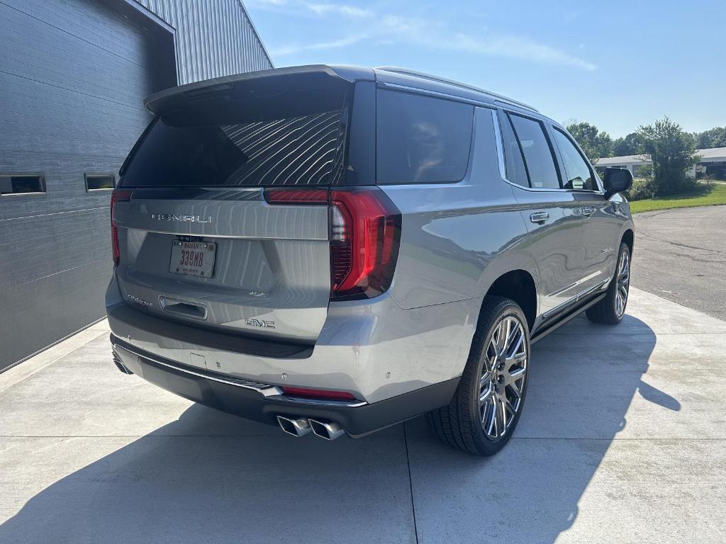 used 2025 GMC Yukon car, priced at $112,900