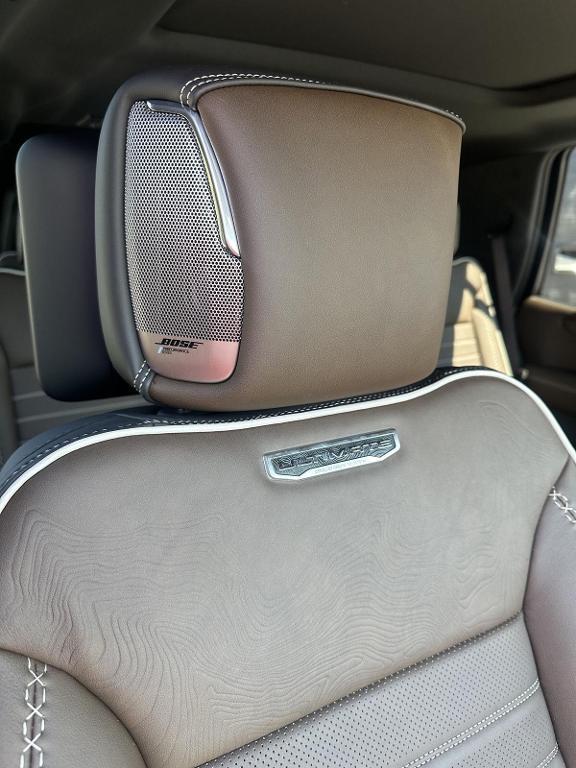 used 2025 GMC Yukon car, priced at $112,900