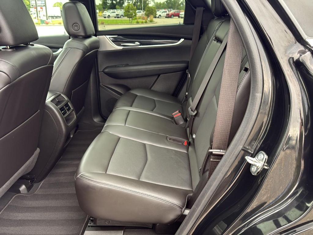 used 2023 Cadillac XT5 car, priced at $33,995