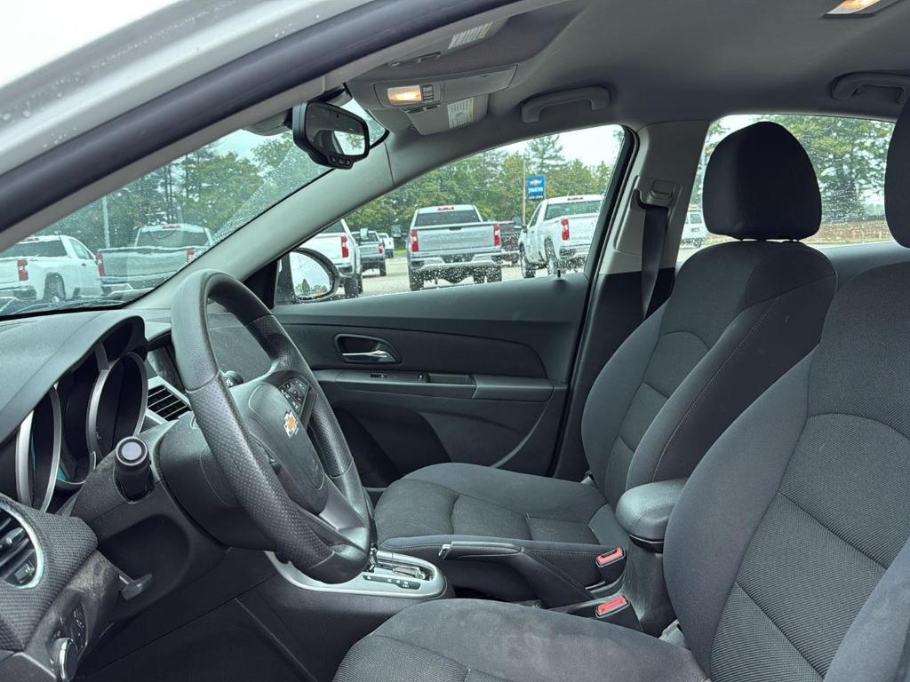 used 2016 Chevrolet Cruze Limited car, priced at $11,895