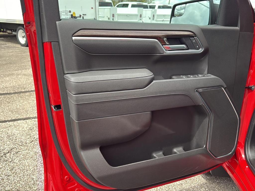new 2025 Chevrolet Silverado 1500 car, priced at $53,295