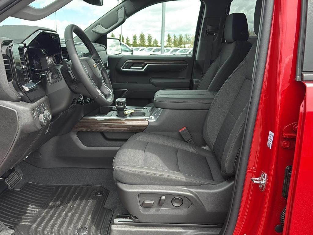 new 2025 Chevrolet Silverado 1500 car, priced at $53,295