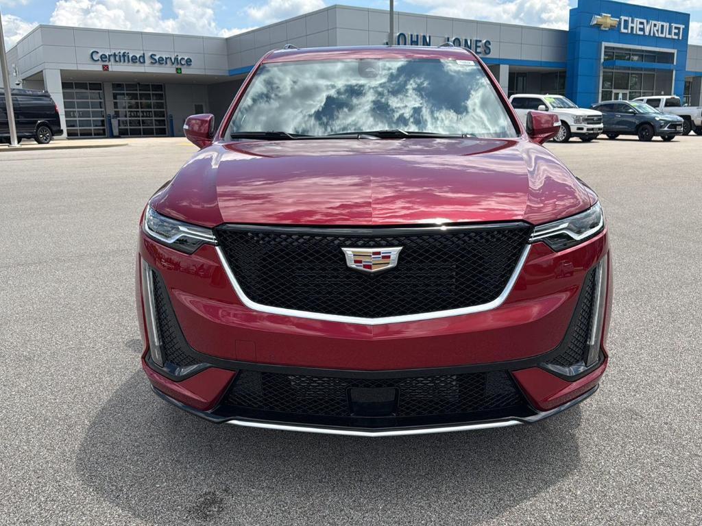new 2025 Cadillac XT6 car, priced at $66,465