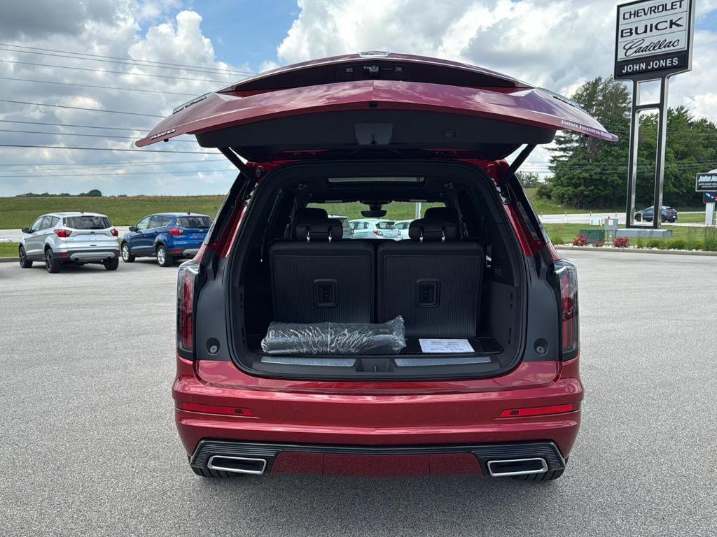 new 2025 Cadillac XT6 car, priced at $66,465