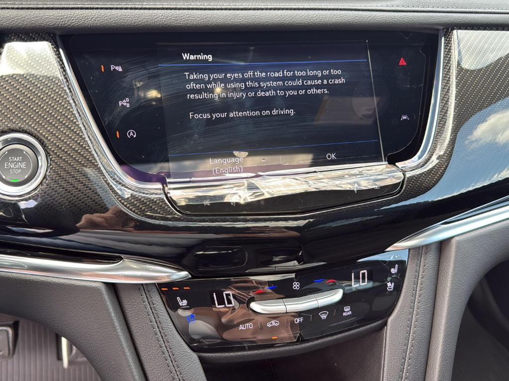 new 2025 Cadillac XT6 car, priced at $66,465