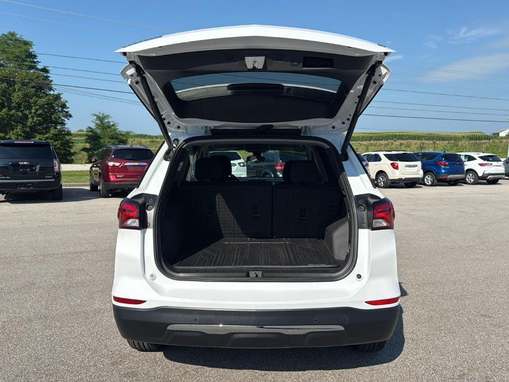 used 2023 Chevrolet Equinox car, priced at $22,745