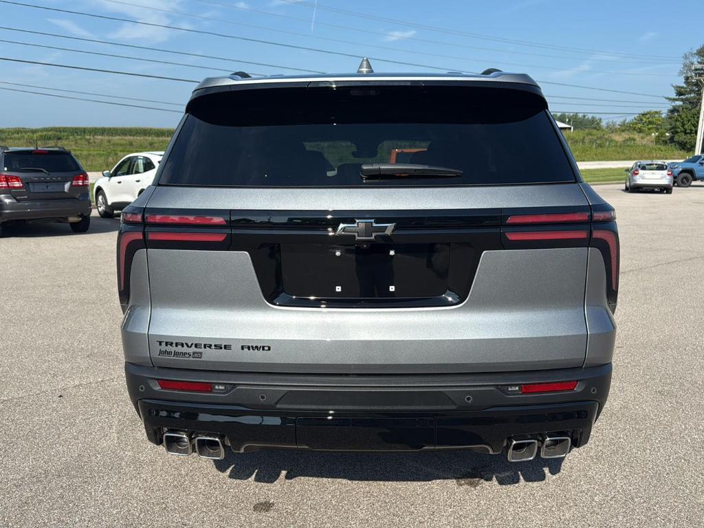new 2026 Chevrolet Traverse car, priced at $49,670