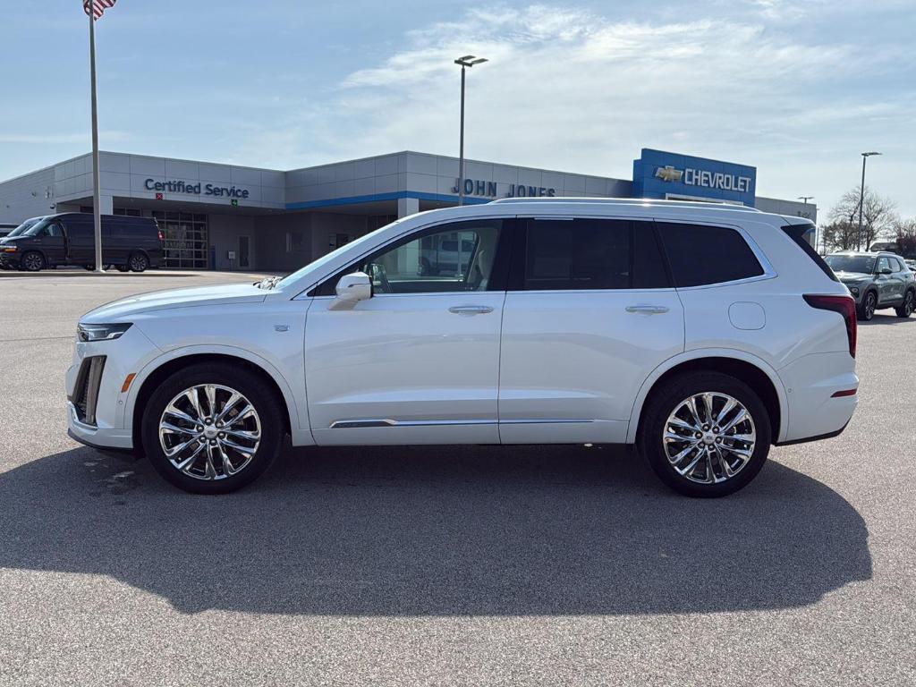 used 2021 Cadillac XT6 car, priced at $35,500