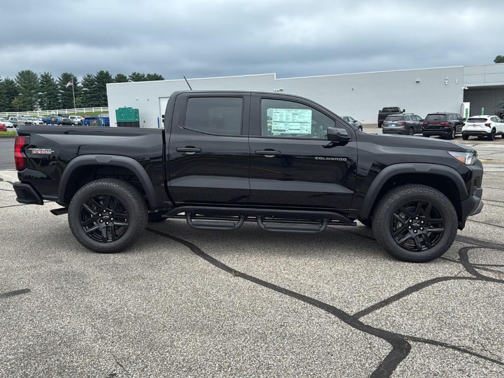 new 2025 Chevrolet Colorado car, priced at $48,810