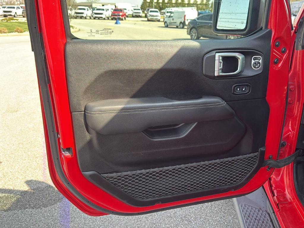 used 2020 Jeep Gladiator car, priced at $26,875