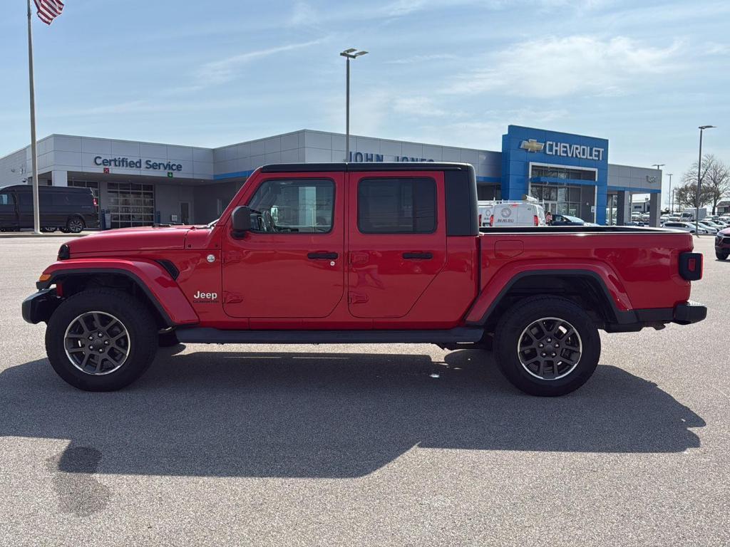 used 2020 Jeep Gladiator car, priced at $26,875