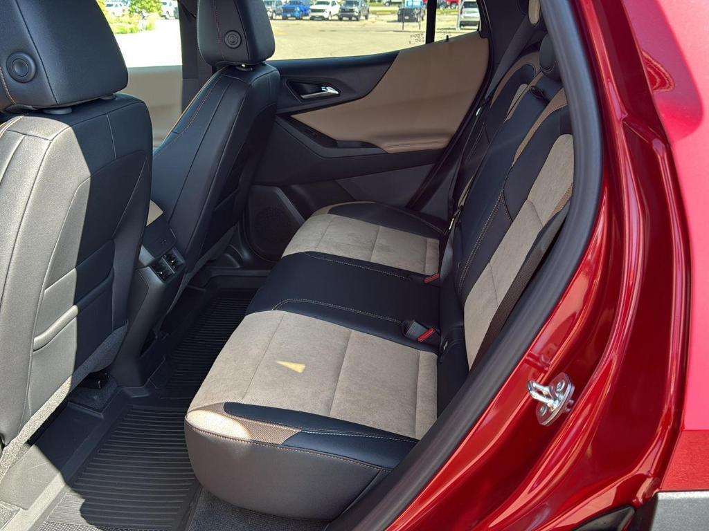 new 2026 Chevrolet Equinox car, priced at $38,170