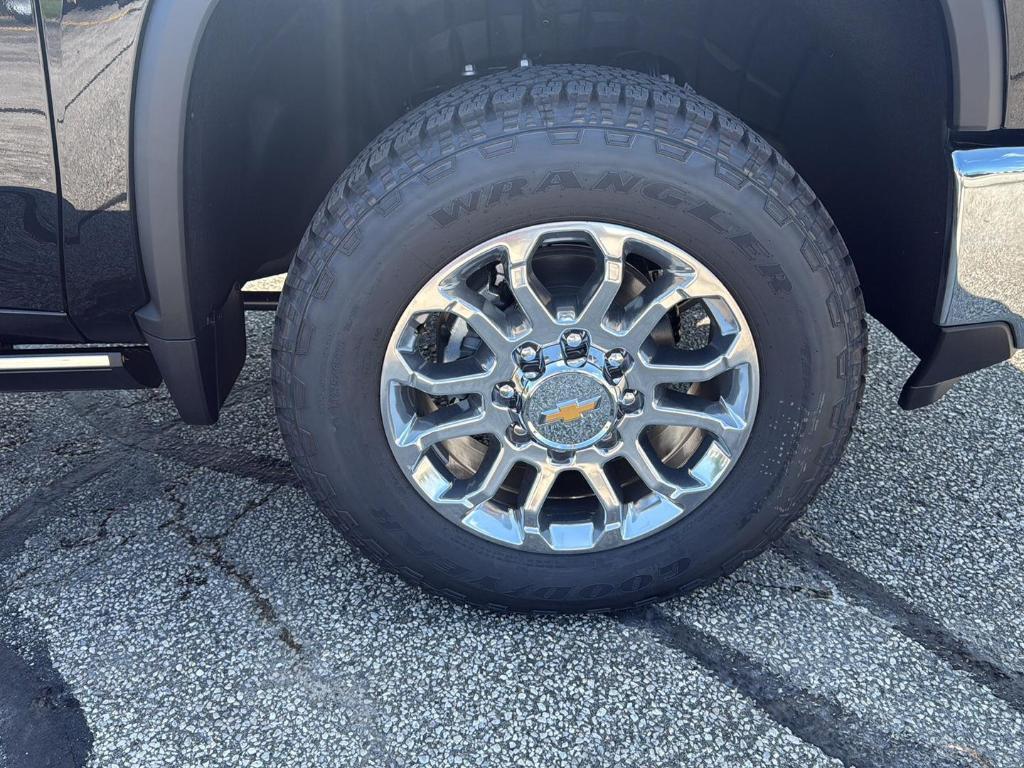 new 2025 Chevrolet Silverado 2500 car, priced at $82,570