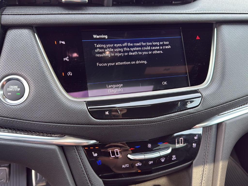new 2025 Cadillac XT5 car, priced at $63,114