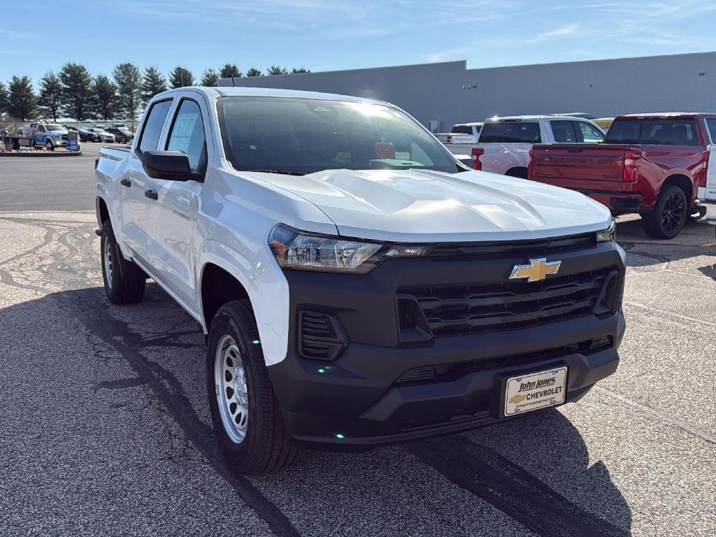 new 2025 Chevrolet Colorado car, priced at $32,723