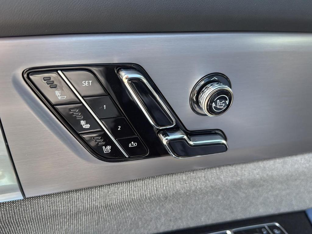 new 2026 Cadillac VISTIQ car, priced at $91,190