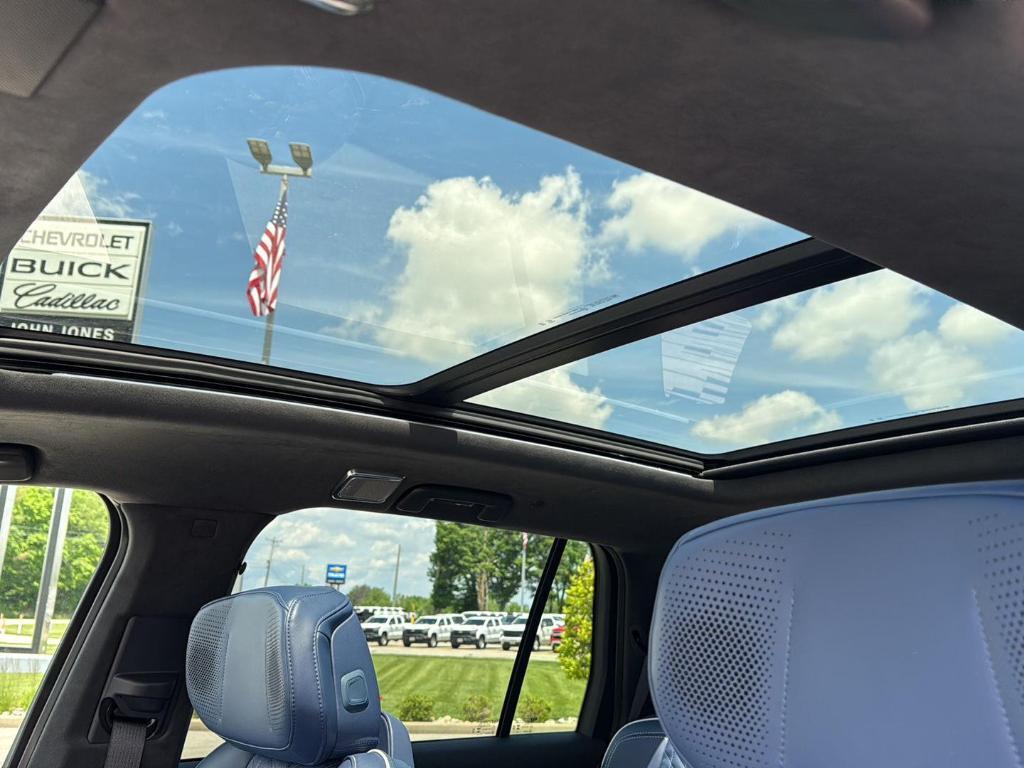 new 2026 Cadillac VISTIQ car, priced at $91,190