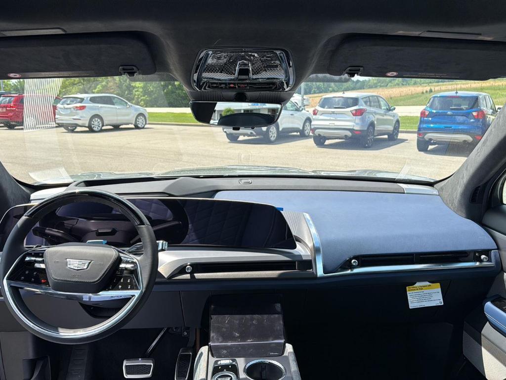 new 2026 Cadillac VISTIQ car, priced at $91,190