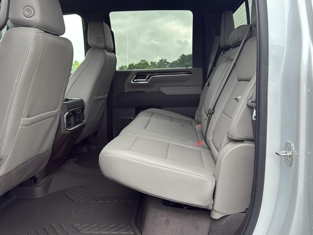 used 2024 Chevrolet Silverado 2500 car, priced at $75,995