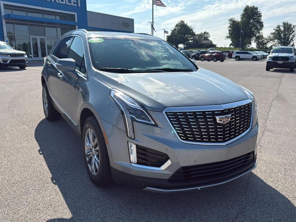 used 2023 Cadillac XT5 car, priced at $37,995