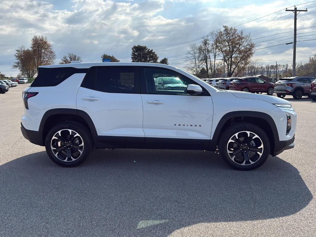 new 2026 Chevrolet Equinox car, priced at $34,555