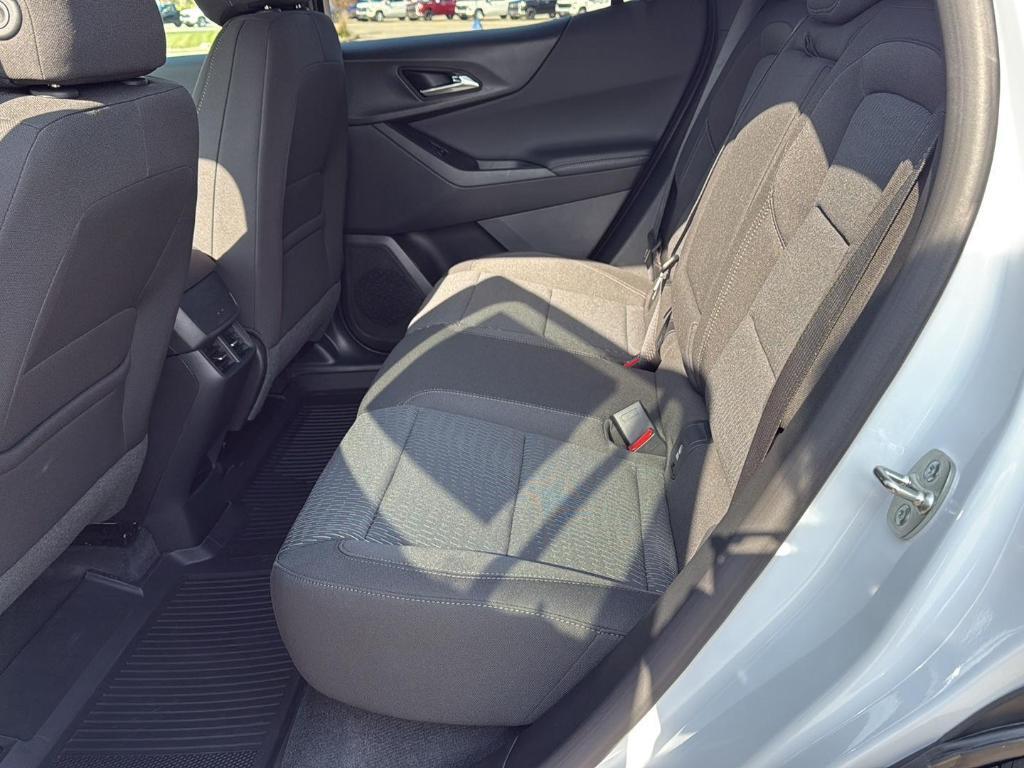 new 2026 Chevrolet Equinox car, priced at $34,555