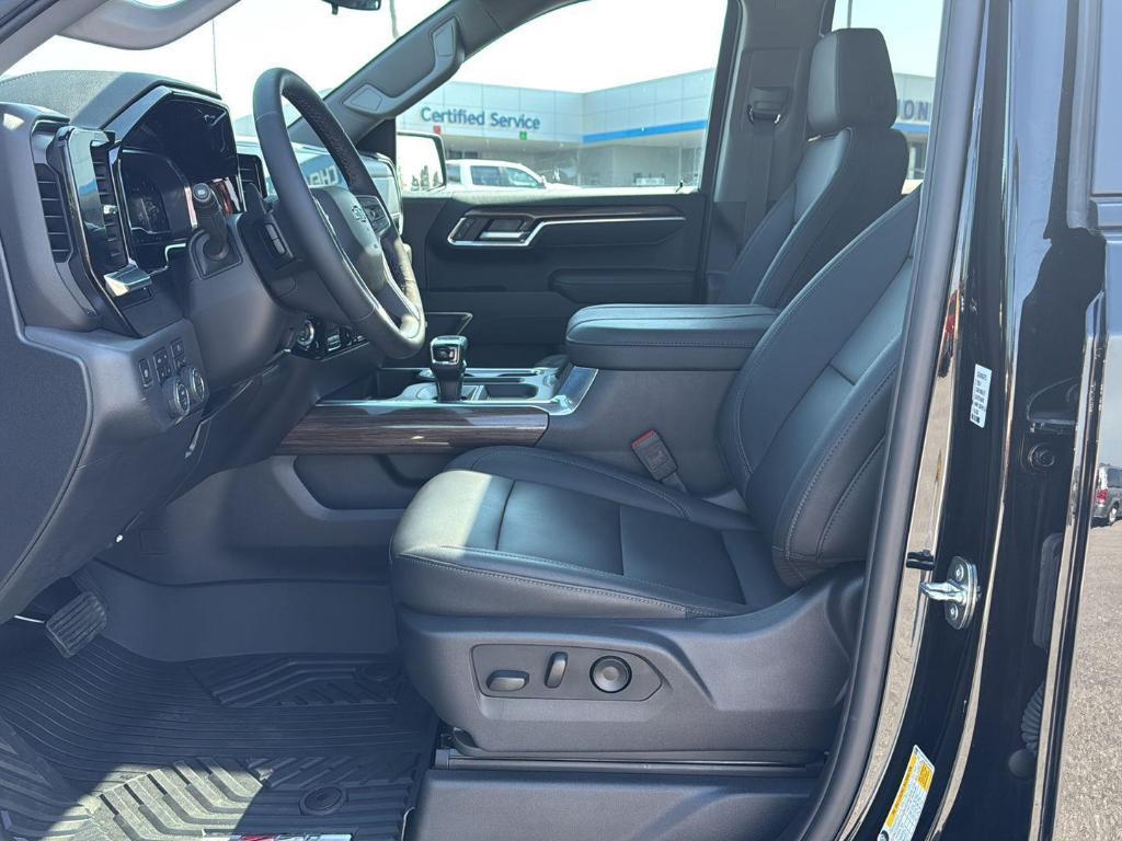 used 2024 Chevrolet Silverado 1500 car, priced at $59,895
