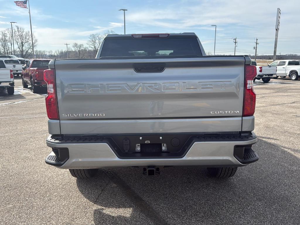 new 2025 Chevrolet Silverado 1500 car, priced at $40,720